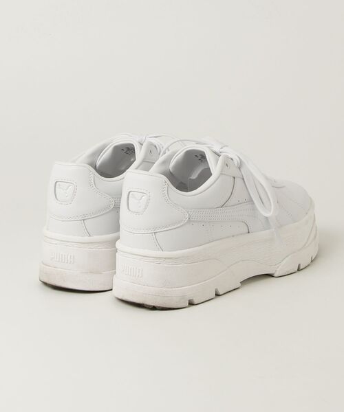 「PUMA」 ローカットスニーカー 25.0cm ホワイト レディース_画像2