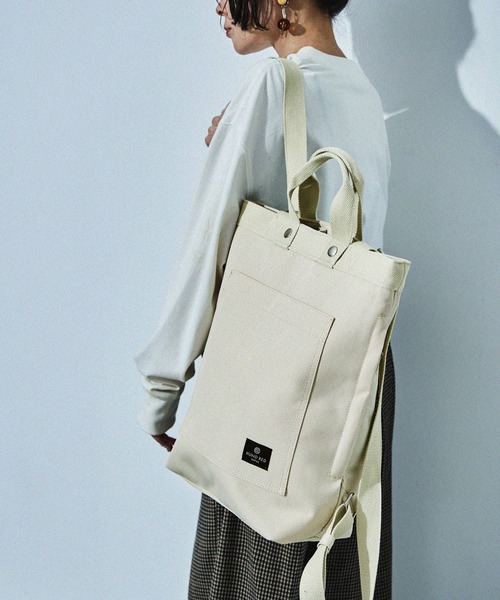 「HUNDRED」 リュック ONE SIZE ベージュ レディース_画像2
