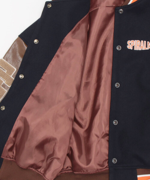 SPIRALGIRL（スパイラルガール） スタジャン ワッペンロゴスタジャン