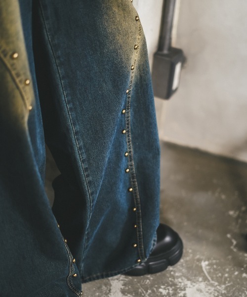 Shoowtime（ショウタイム） ジーンズ ビンテージウォッシュスタッズ