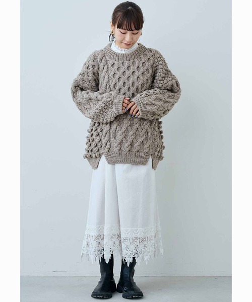 ぽ*ー様 値下げ　MEDE19F ペルーパッチワーク風アランニット グレージュ MEDE19F（メデジュウキュウ） ニット セーター ペルーで手編みされた