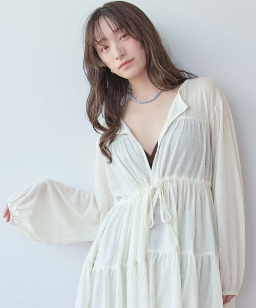 yori ♣︎ 新品 ヨリ ティアードメッシュラッシュガード ホワイト 未使用に近い♡ヨリ yori ティアードメッシュラッシュガード ホワイト