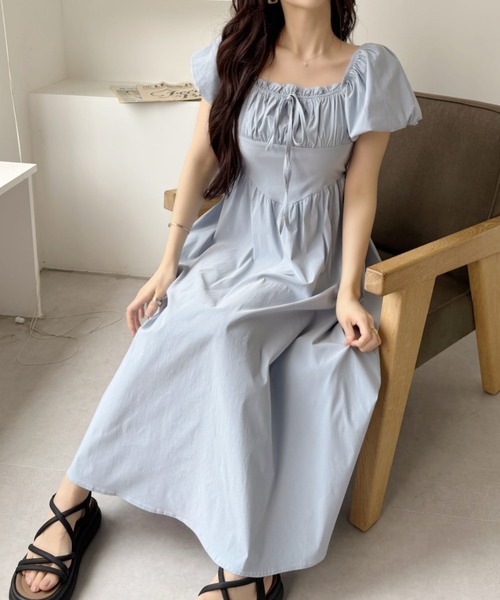 Ada. ワンピース 2WAY 胸元ギャザー コルセット風切り替え