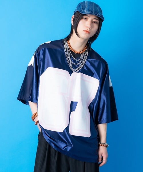 tシャツ a.p.o.v. ナンバリングビッグプリントメッシュ切替
