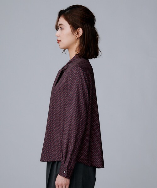 【美品】アンタイトル   ボウタイブラウス　プルオーバー  ブラウス UNTITLED - 【美品】アンタイトル ボウタイブラウス プルオーバー