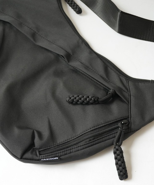 Port（ポート） ショルダーバッグ バッグ 「 」 ハーフムーン型