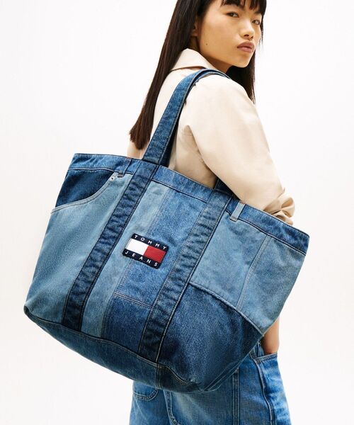 TOMMY JEANS（トミー・ジーンズ） トートバッグ デニムパッチワーク