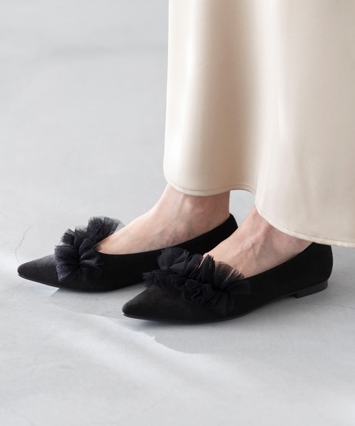 美品♡ オッフェン パンプス フリル リボン ポインテッドトゥ 黒 39 24 menue（メヌエ） パンプス ポインテッドトゥ チュールフリルパンプス