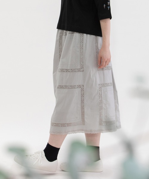 nop de nod（ノップドゥノッド） スカート ハンカチ風刺繍レース