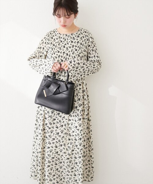 natural couture ワンピース 「osono」ベルト付きプリーツワンピース