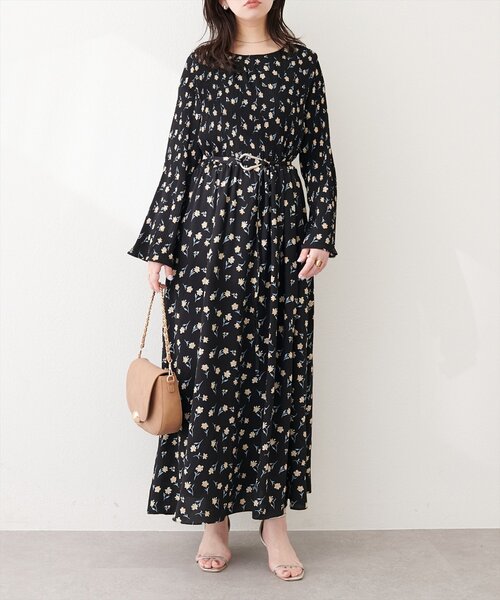 natural couture ワンピース 「osono」ベルト付きプリーツワンピース