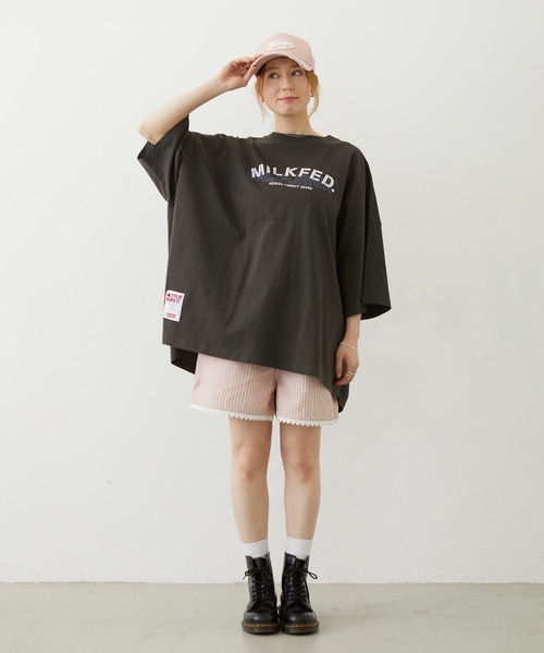 MILKFED.（ミルクフェド） パンツ STRIPED SHORTS レディース メンズ