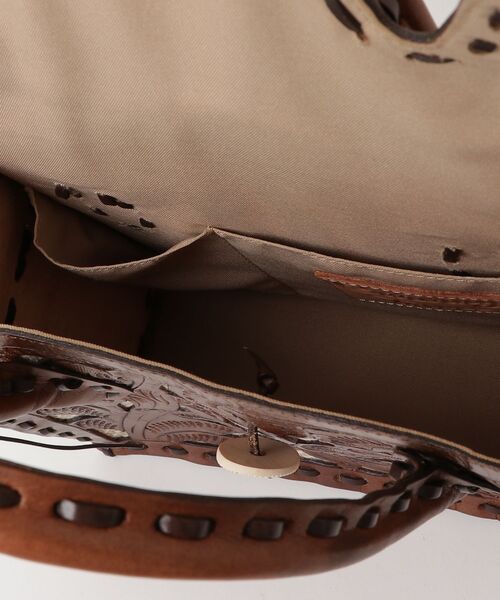 GRACE CONTINENTAL カービングハンドバッグ ブラウン 本革レザー GRACE CONTINENTAL（グレースコンチネンタル） 「CARVING TRIBES