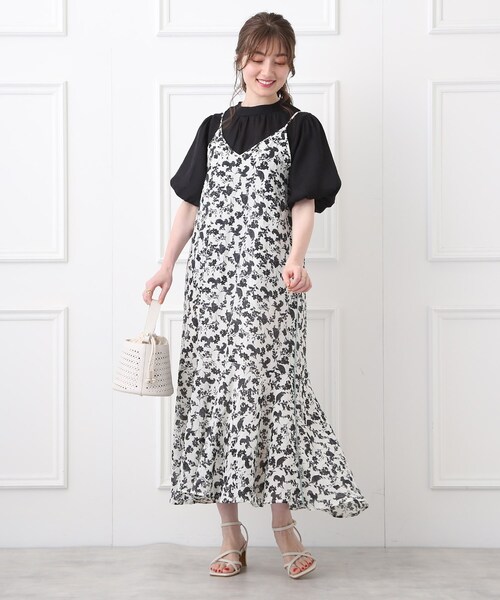 ワンピース 着るだけ で絵になるワンピ 小花柄キャミソールワンピース Zozotown Paypayモール店 通販 Paypayモール