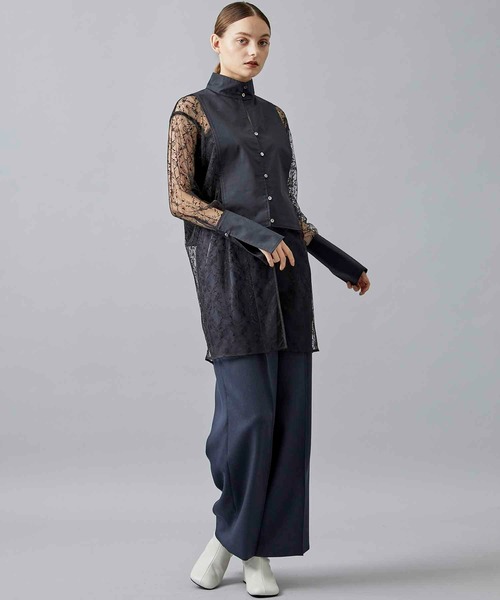 ELIN エリン刺繍ハイネックブラウス 108041_db14.jpg?20250613115911