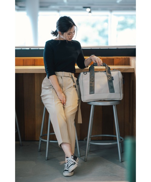 EDITA. ネオプレンボストンバッグ Mサイズ EDITA. ボストンバッグ ネオプレンボストンバッグ M size 旅行