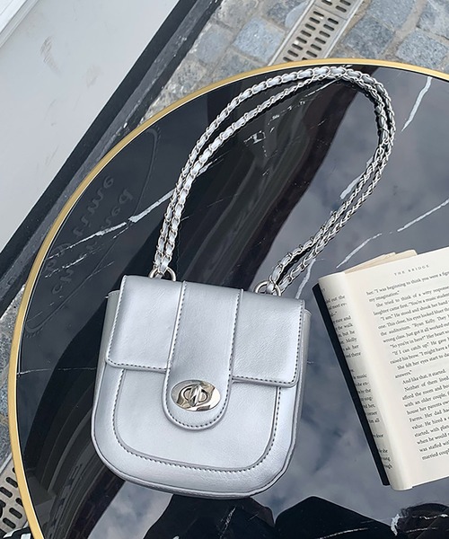 ショルダーバッグ バッグ チェーンスクエアショルダーバッグ