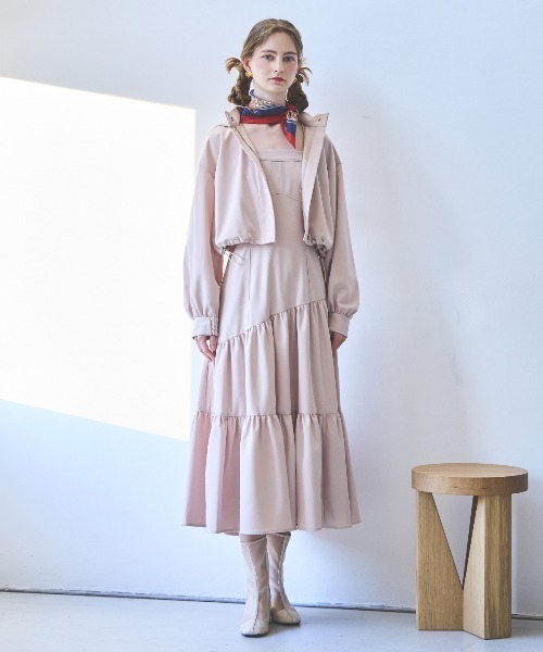 AND COUTURE（アンドクチュール） セットアップ クロップドフーディ＋