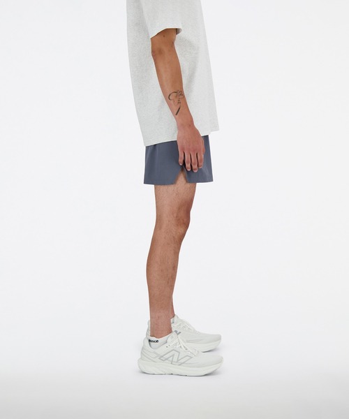 豪華 New Balance パンツ RCショーツ 5インチ（シームレスブリーフ メンズウェア