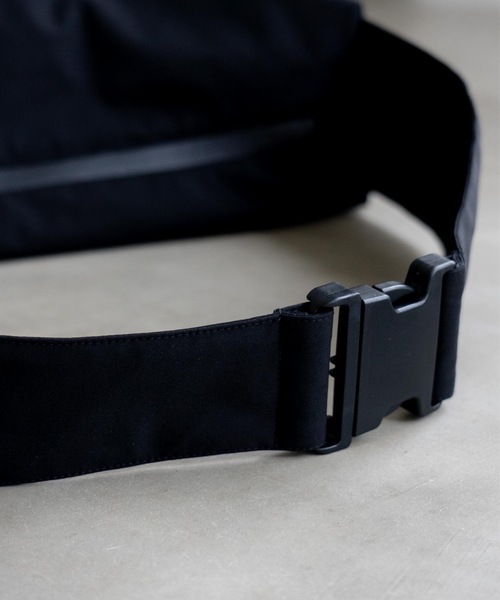 SINSS ショルダーバッグ ブラック SINSS ショルダーバッグ Watertight zipper tech shoulder bag