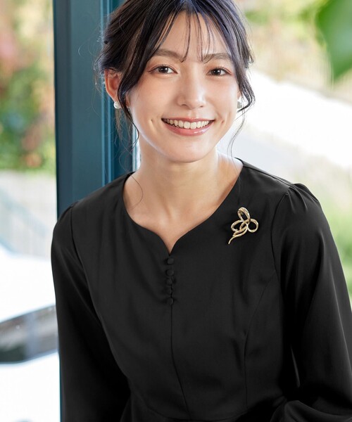 Tiaclasse ワンピース ハートネックくるみ釦ワンピース : ZOZOTOWN