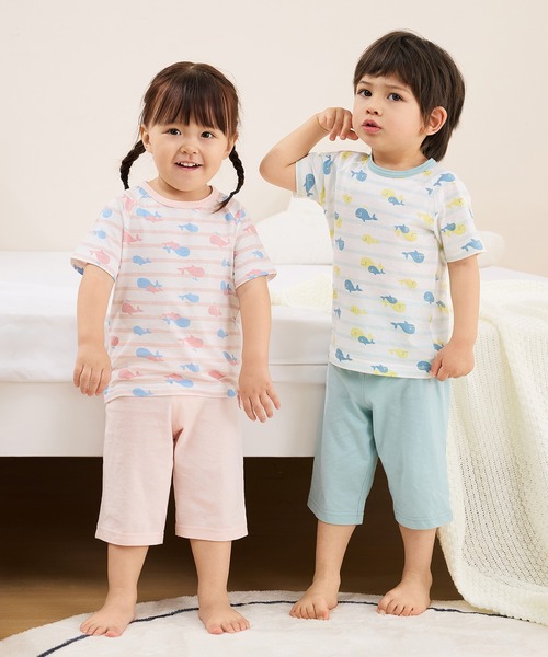 Combi mini パジャマ のびのび腹巻付き半袖パジャマ（くじら