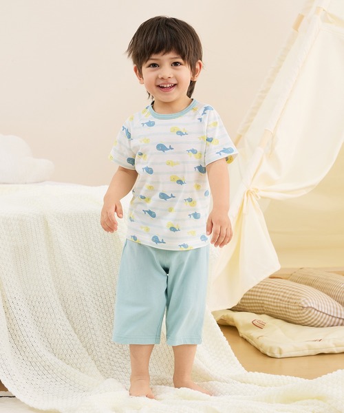 Combi mini パジャマ のびのび腹巻付き半袖パジャマ（くじら