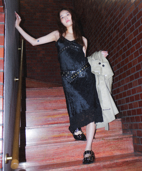 ワンピース（125190） Vネックドロストギャザーワンピース(F CHARCOAL GRAY