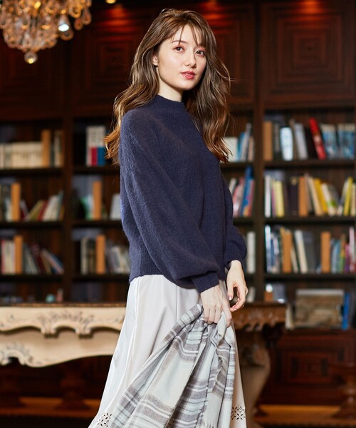 「Feroux」 長袖ニット 2 ベージュ レディース_画像9