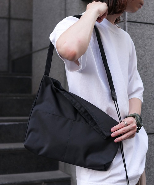 OJO DE MEX（オホデメックス） ショルダーバッグ Banda Sacoche