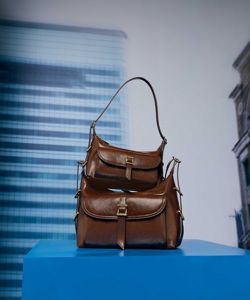 CHARLES ＆ KEITH ショルダーバッグ バッグ Bryna ブライナ