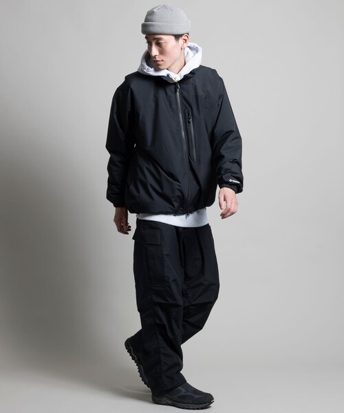 +Phoenix ネイビー 中綿入りナイロンジャケット GORE-TEX　M phenix（プラスフェニックス） ブルゾン MEDIUM ネイビー メンズ