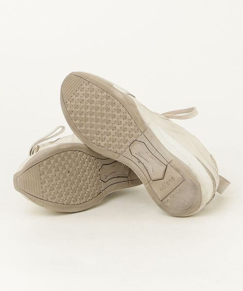 diana ローカットスニーカー ホワイト/ベージュ レイン対応】プラスダイアナ ＋diana オールウェザースニーカー （白