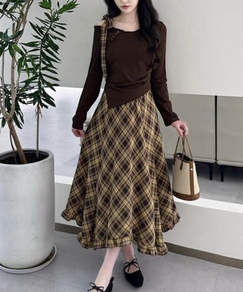 【美品】BURBERRY チェック柄 シャツ スカート セットアップ anc バーバリー BURBERRY スカートスーツ ベージュ 黒 セットアップ