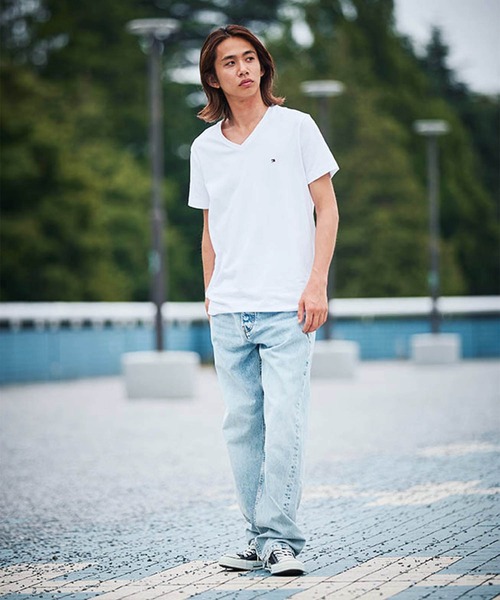 tシャツ 「オンライン限定」トミーヒルフィガー ワンポイントロゴVネックオーバーサイズTシャツ メンズ レディース | TOMMY HILFIGER | 11