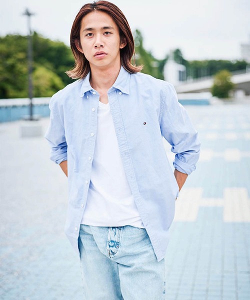 tシャツ 「オンライン限定」トミーヒルフィガー ワンポイントロゴVネックオーバーサイズTシャツ メンズ レディース | TOMMY HILFIGER | 13