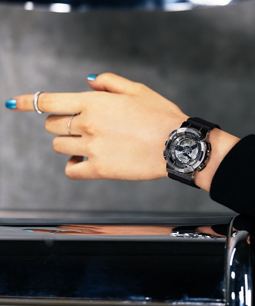 G-SHOCK 腕時計 110シリーズ / メタルベゼル GM-S110-1AJF レディース