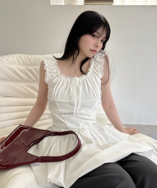 Ada. ワンピース ギャザーショルダー 胸元リボン バルーン ミニ