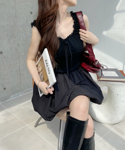 Ada. ワンピース ギャザーショルダー 胸元リボン バルーン ミニ