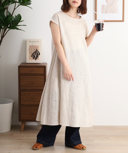 美品 アンシェヌマン リネンロングワンピース ノースリーブ ホワイト スマホショルダー ワンピース 夏 BRODIAEA リネンロングワンピース 麻