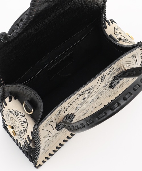 CARVING TRIBES ショルダーバッグ バッグ MINI FinuRei レディース