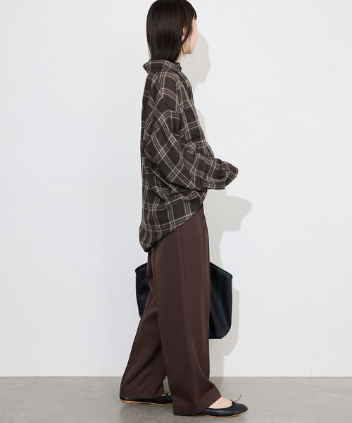 SLOBE IENA
HAMILTONダブルフェイスウールチェスターコート SLOBE IENA パンツ パウダーツイルイージーテーパードパンツ
