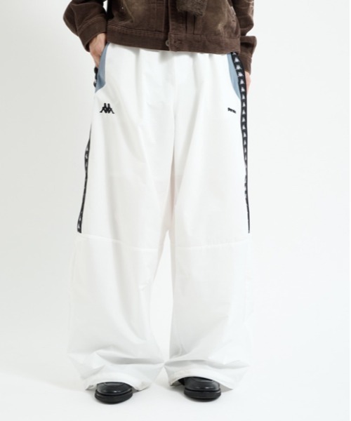 希少Kappa フーディ パンツセット 　 X LARGE　ホワイト　ビッグロゴ Kappa（カッパ） パンツ 「Kappa」別注 サイドライントラックパンツ