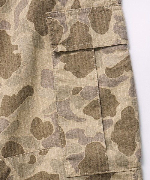 Carhartt WIP カーハート WIP レギュラーカーゴパンツ 迷彩 Carhartt WIP カーハート WIP レギュラーカーゴパンツ 迷彩 Carhartt