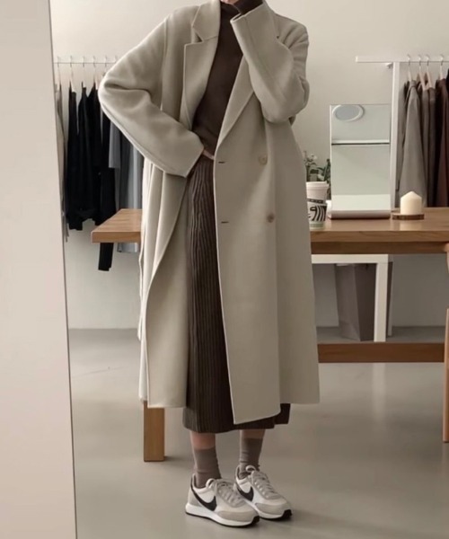 コート チェスターコート ダブルボタン×ベルト付きのチェスターコート