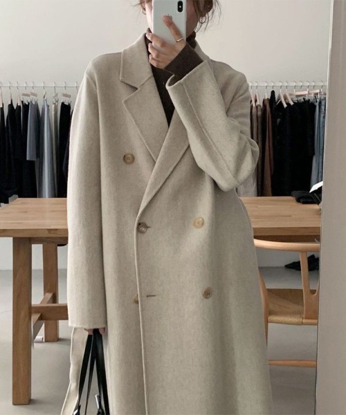 コート チェスターコート ダブルボタン×ベルト付きのチェスターコート