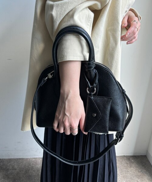 DouDou（ドゥドゥ） ショルダーバッグ バッグ ポーチ付シェル型