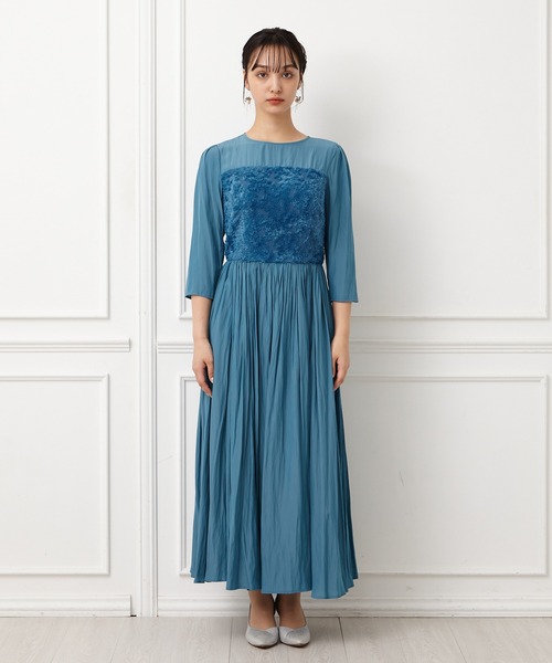 「AIMER」 7分袖ワンピース MEDIUM オフホワイト レディースの画像