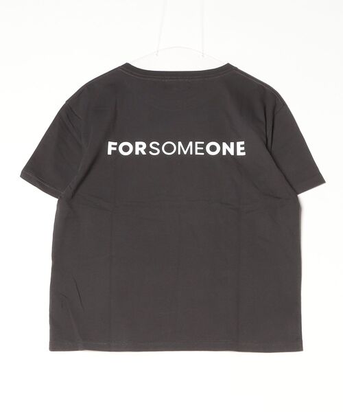 FORSOMEONE（フォーサムワン） tシャツ FORSOMEONE BOX LOGO TEE