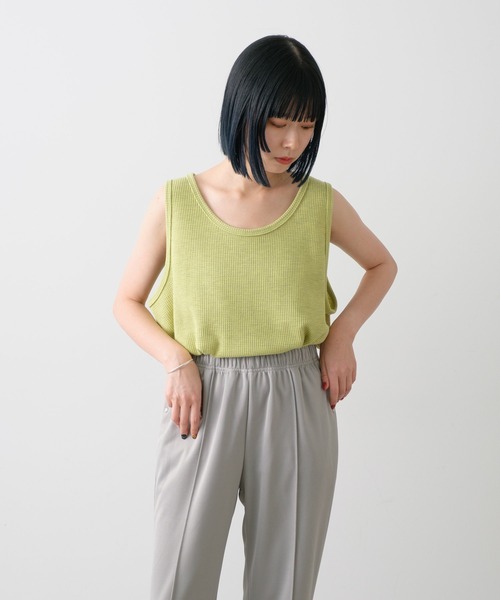美品✨️プリーツプリーズ イエロー グレー タンクトップ ベスト Pleats Please Issey Miyake プリーツ タンクトップ | イエロー